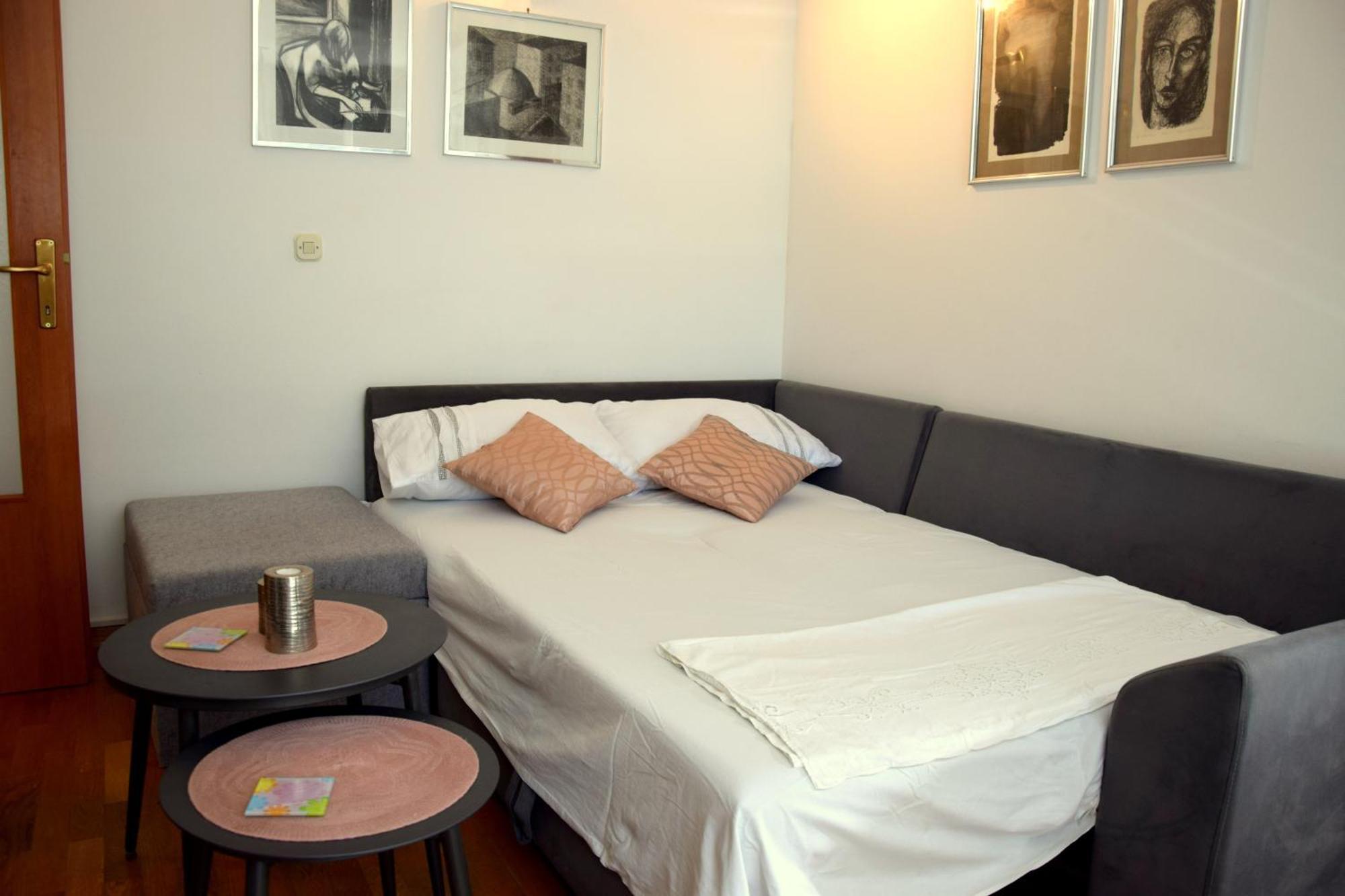 Apartment Marimar, Beachfront 1St Row 스플리트 외부 사진